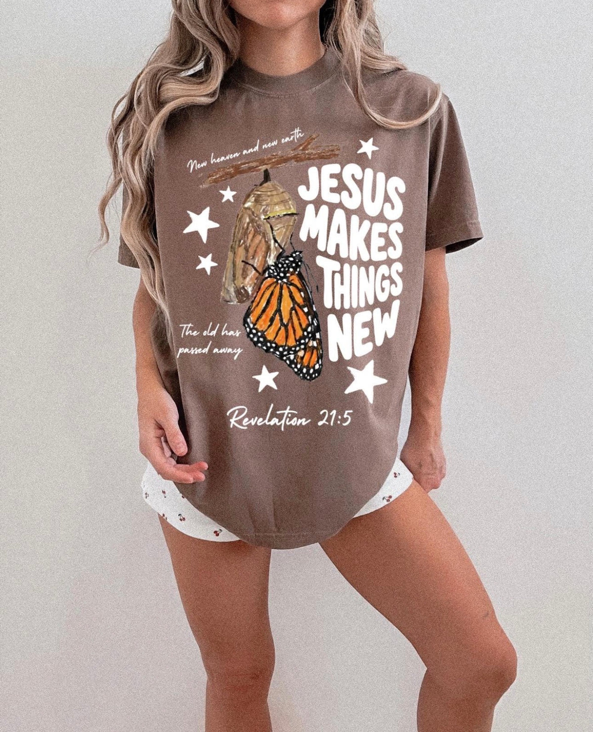 Jesus makes things new CC tee