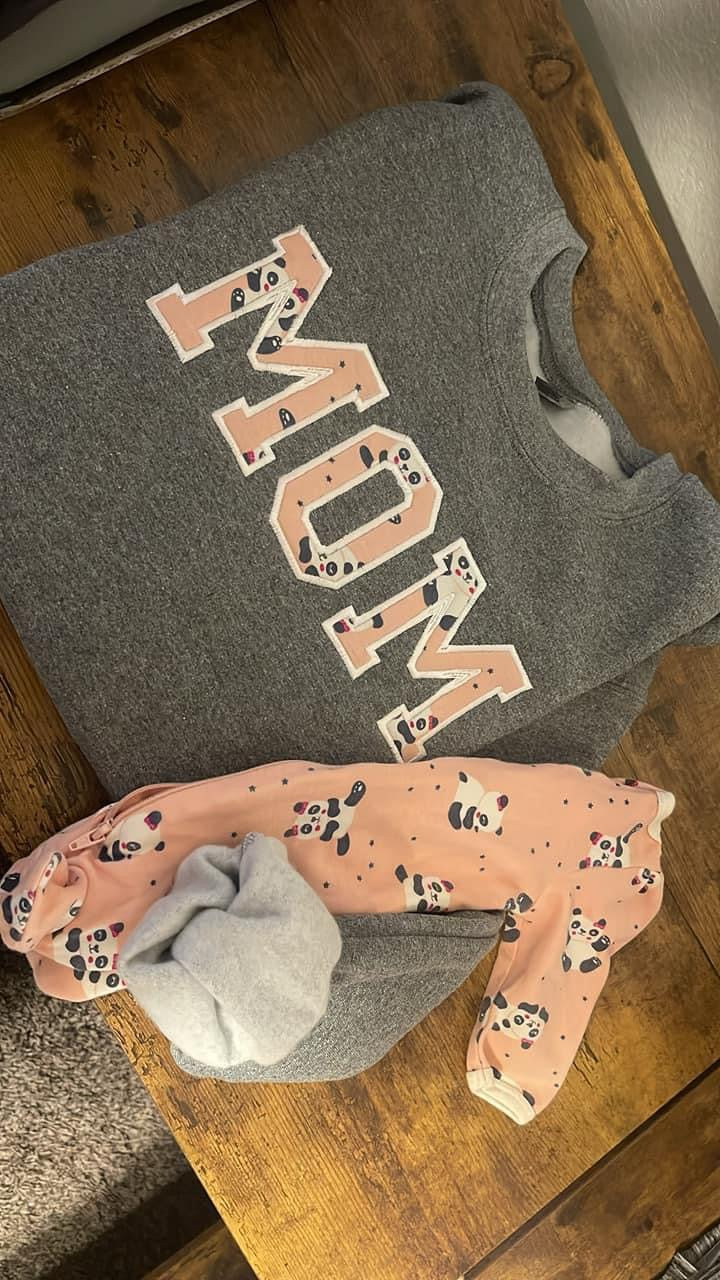 Mama Keepsake Crewneck