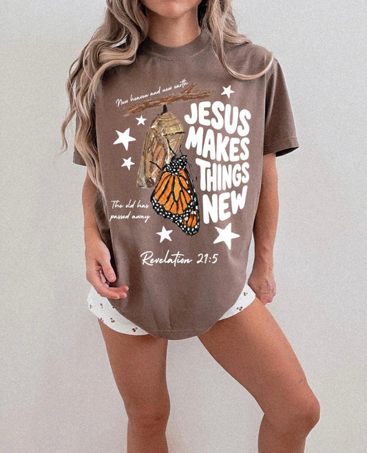 Jesus makes things new CC tee