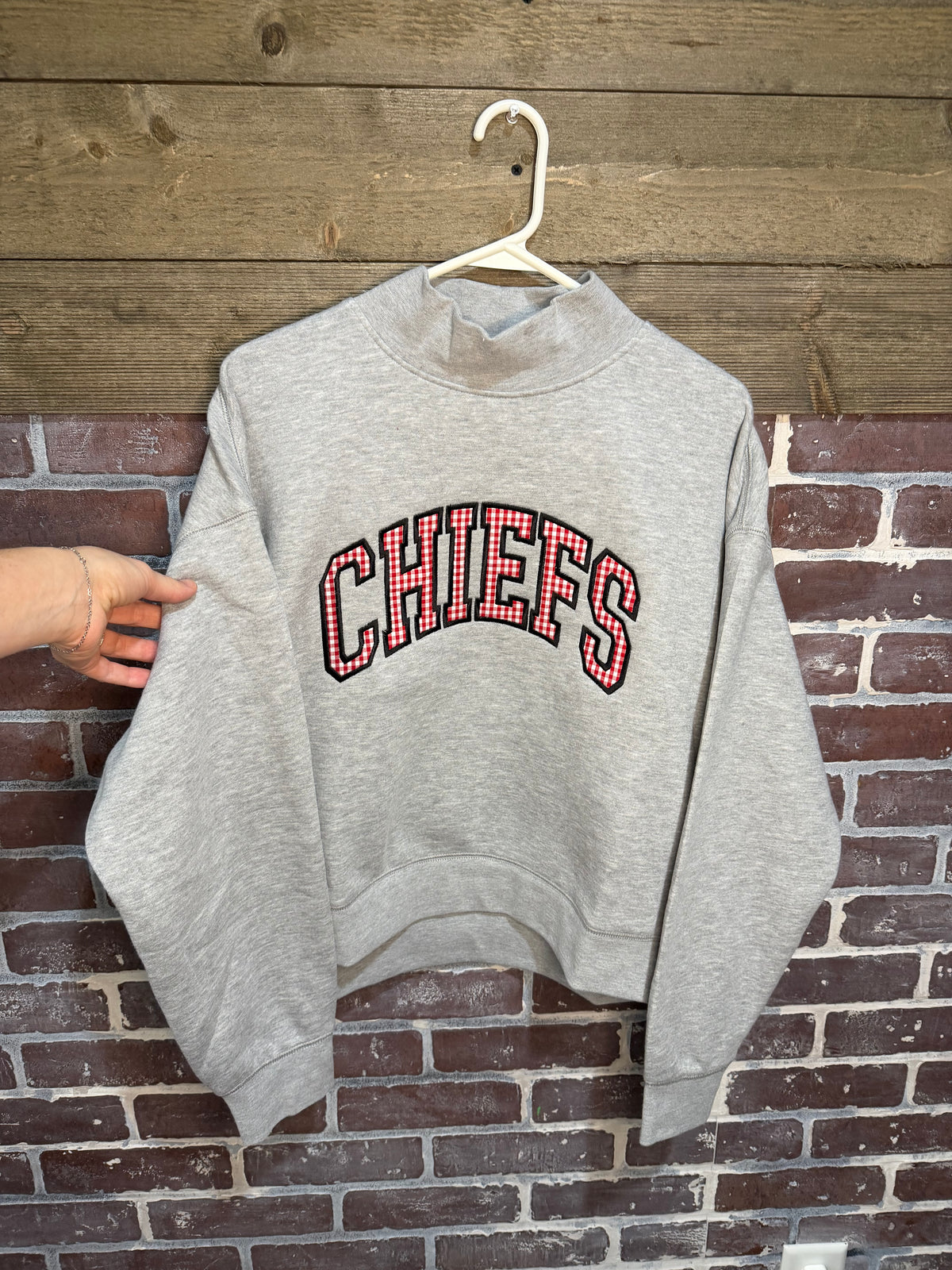 CUSTOM mockneck