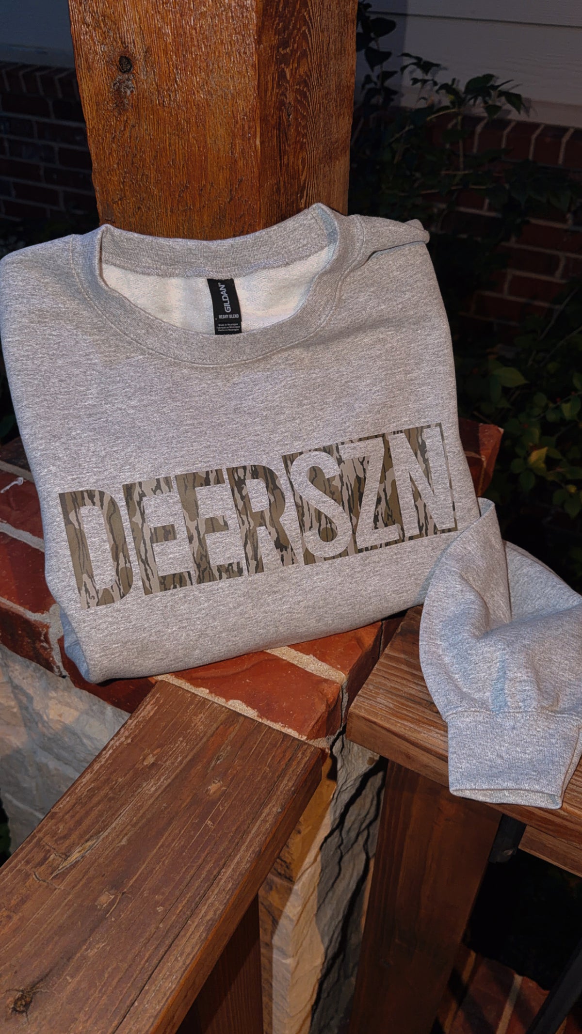 Deer SZN crewneck