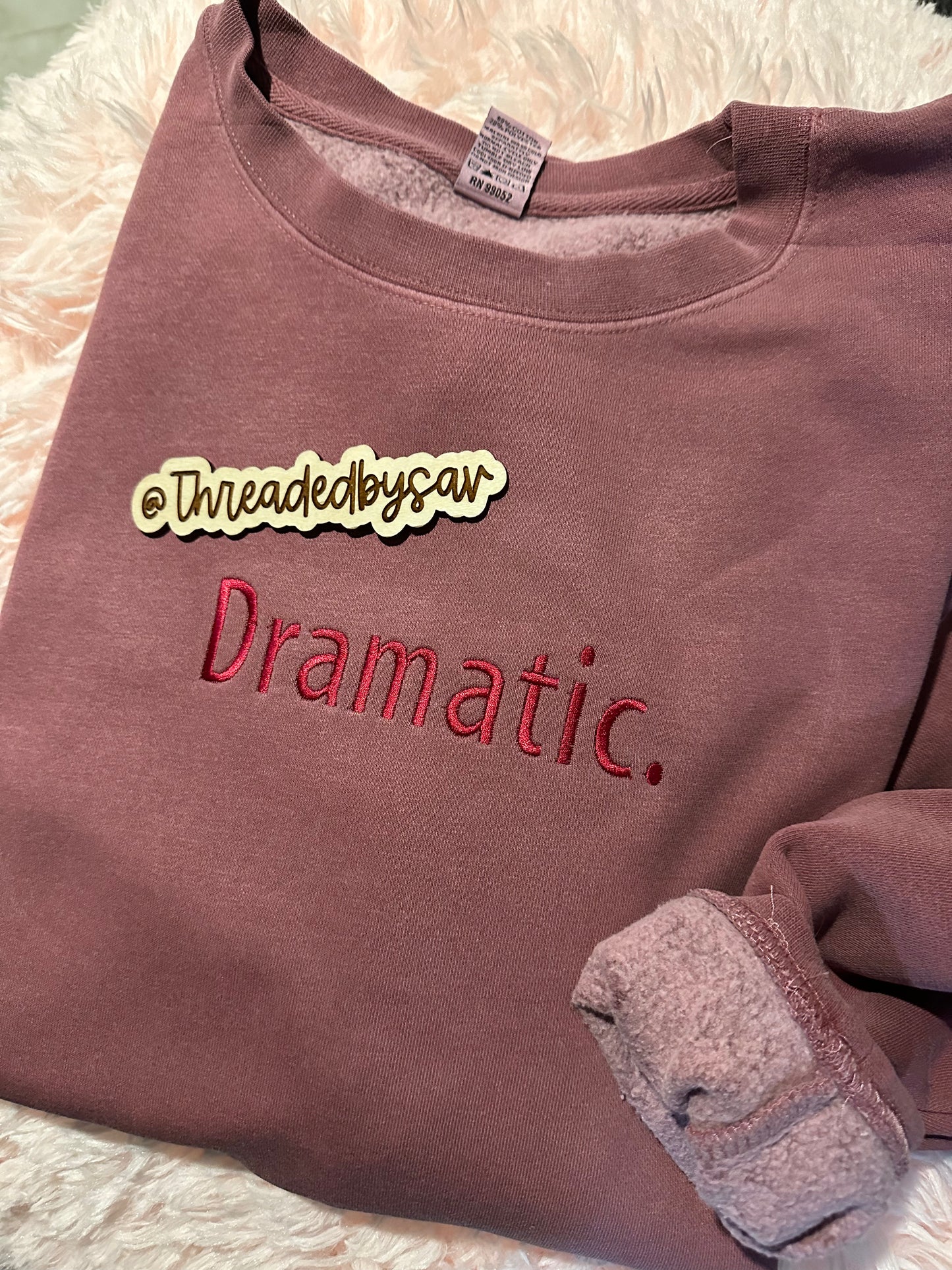 Pigment dyed embroidered crewneck