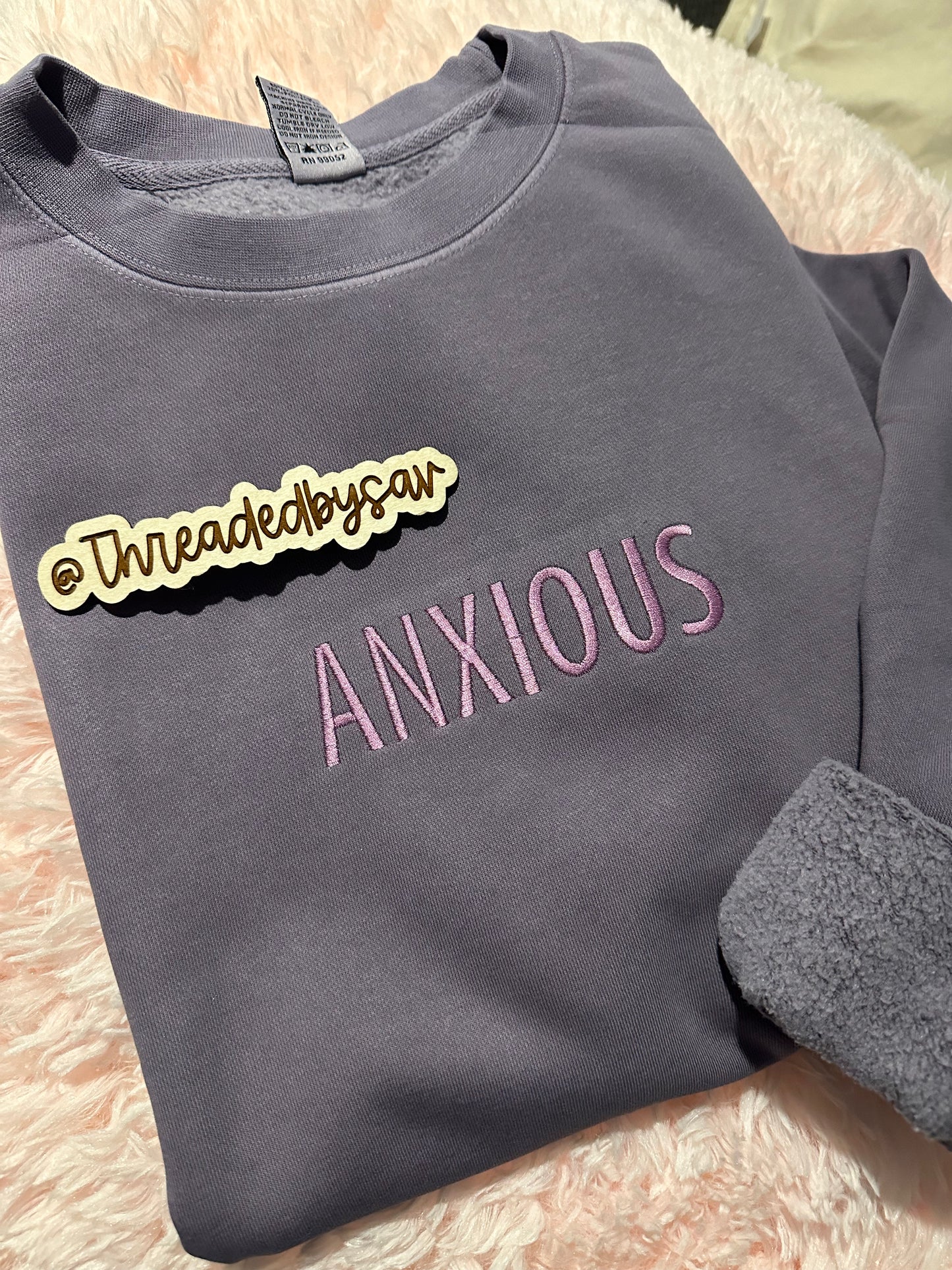 Pigment dyed embroidered crewneck